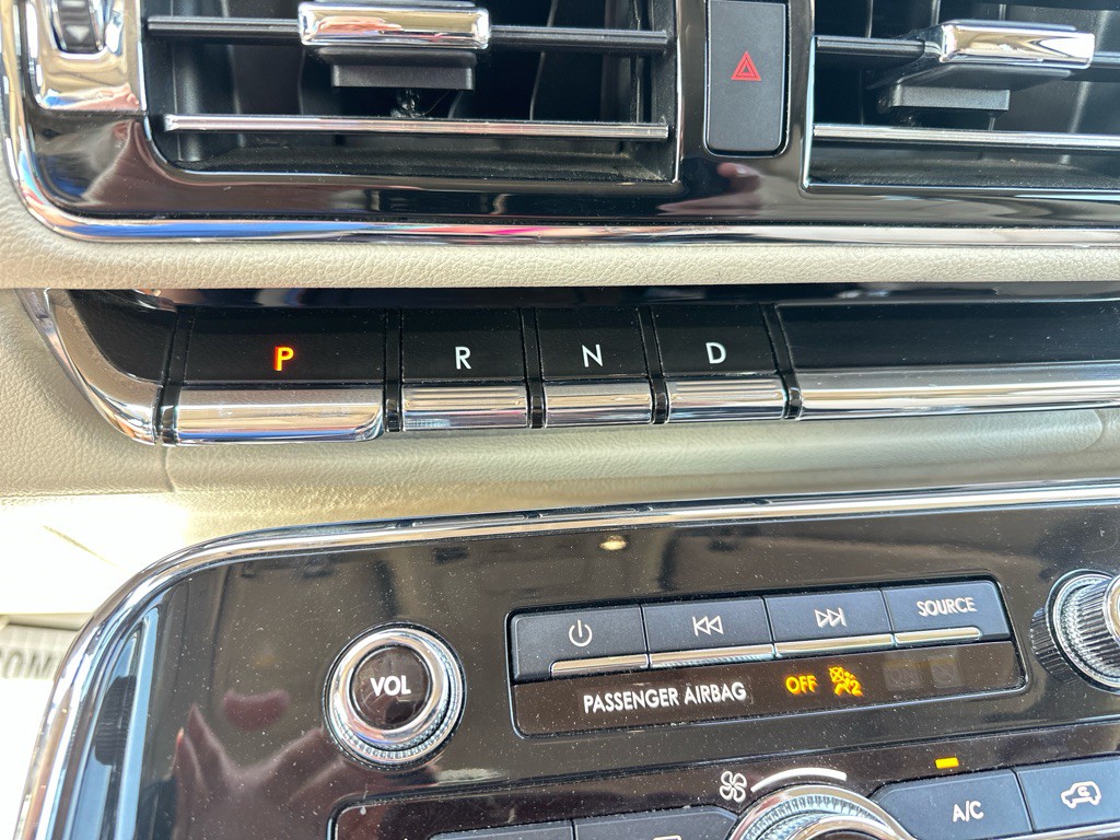 2019 Lincoln Navigator Image 22