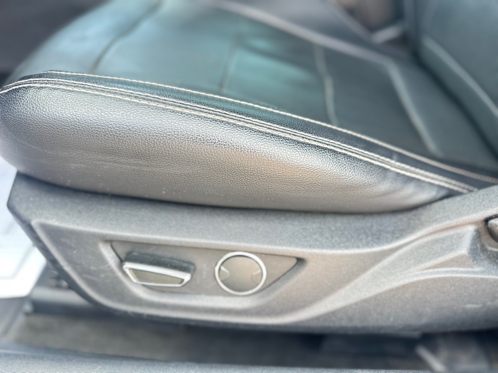 2018 Ford Mustang Image 21