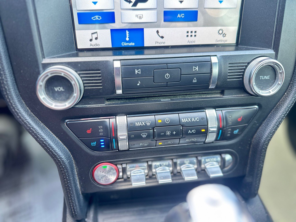 2018 Ford Mustang Image 28