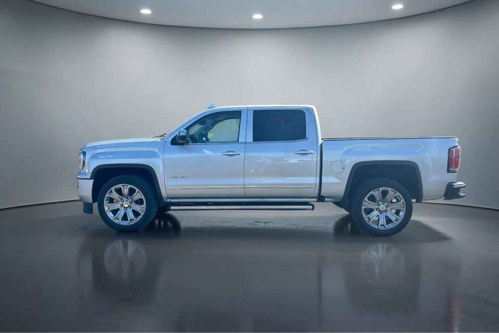 2018 GMC Sierra Image 4