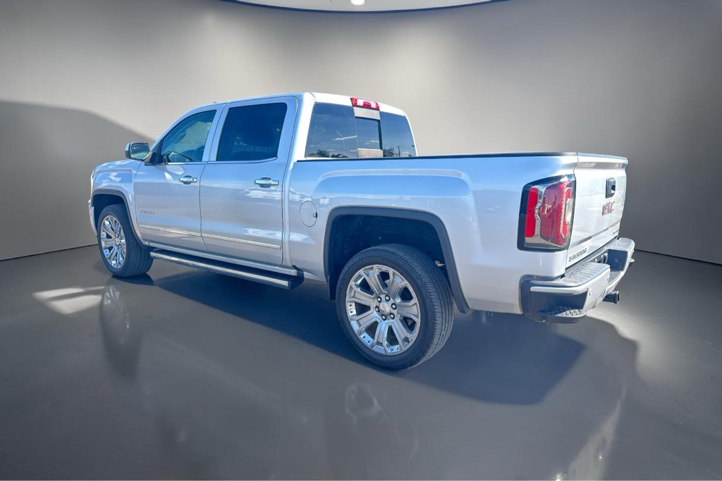 2018 GMC Sierra Image 5