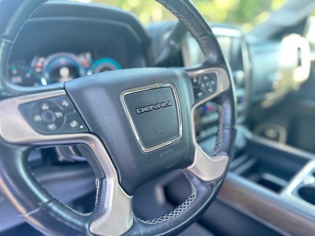 2018 GMC Sierra Image 17