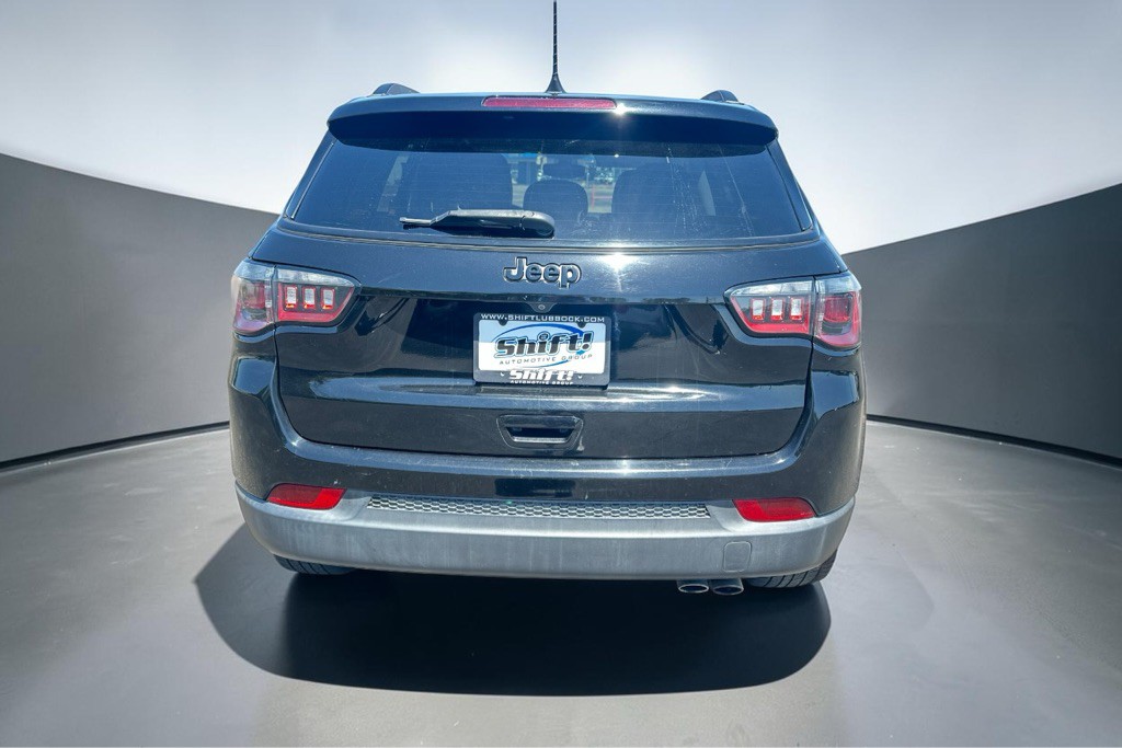 2021 Jeep Compass Image 8