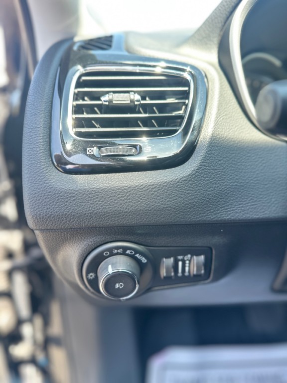 2021 Jeep Compass Image 17