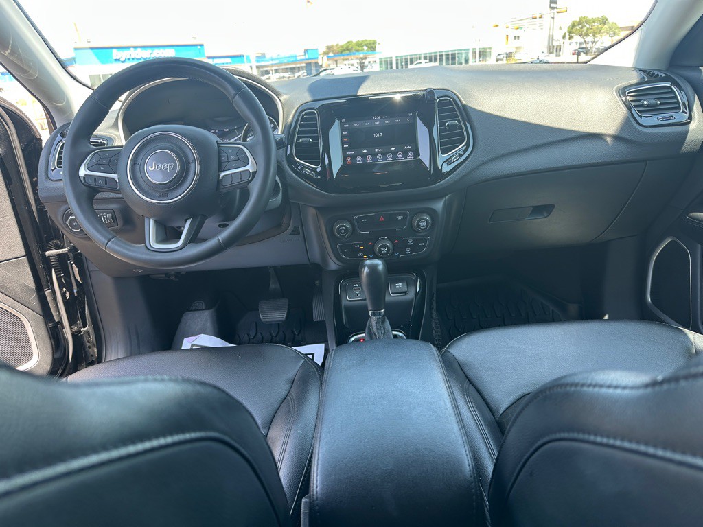 2021 Jeep Compass Image 31