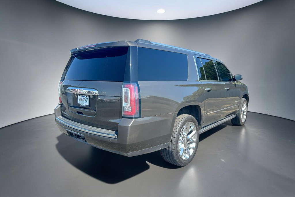 2019 GMC Yukon Image 9