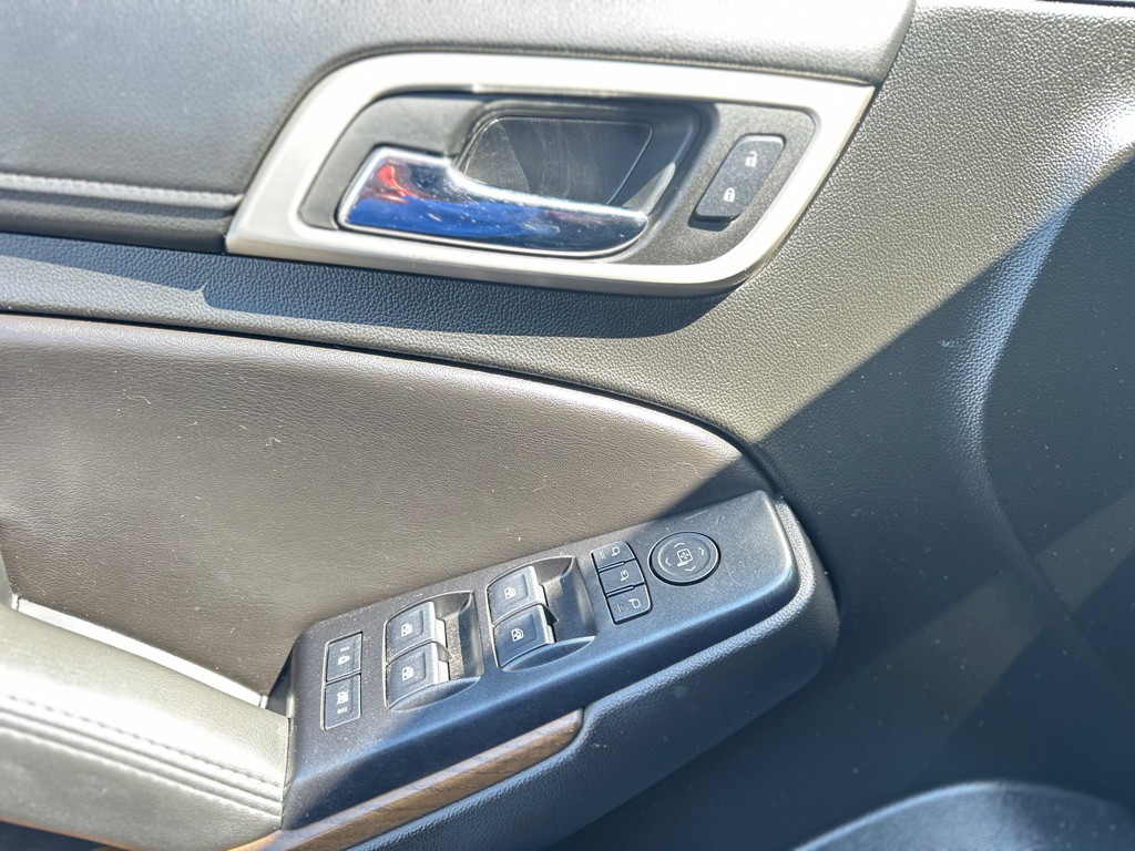 2019 GMC Yukon Image 16