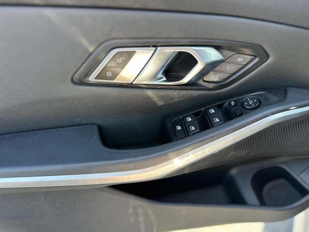 2020 BMW 3 Series Image 14