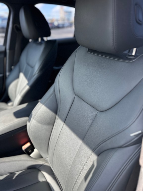 2020 BMW 3 Series Image 16