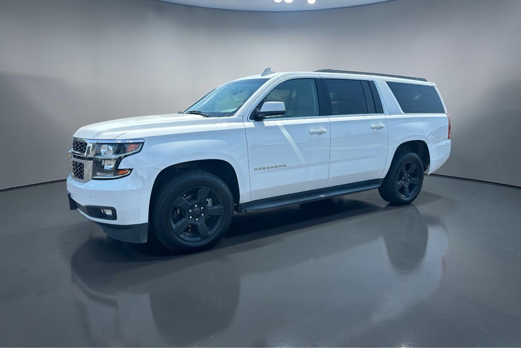 2019 Chevrolet Suburban Image 4