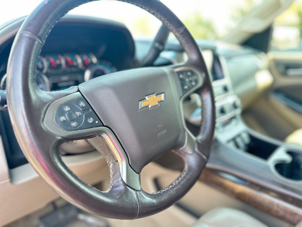 2019 Chevrolet Suburban Image 18