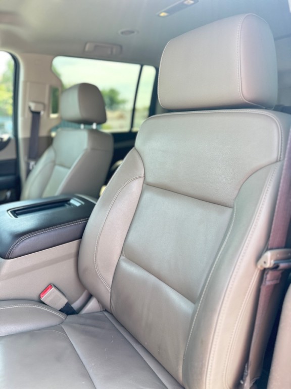 2019 Chevrolet Suburban Image 19
