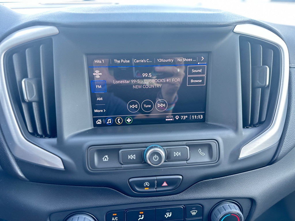 2023 GMC Terrain Image 21