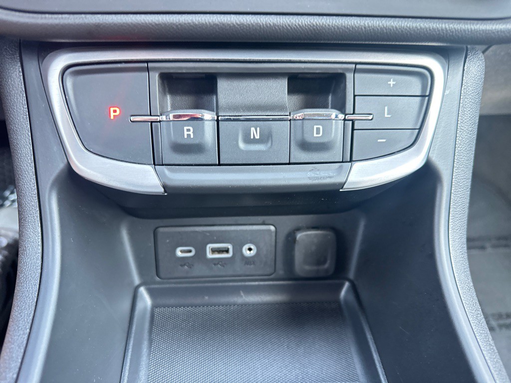 2023 GMC Terrain Image 23