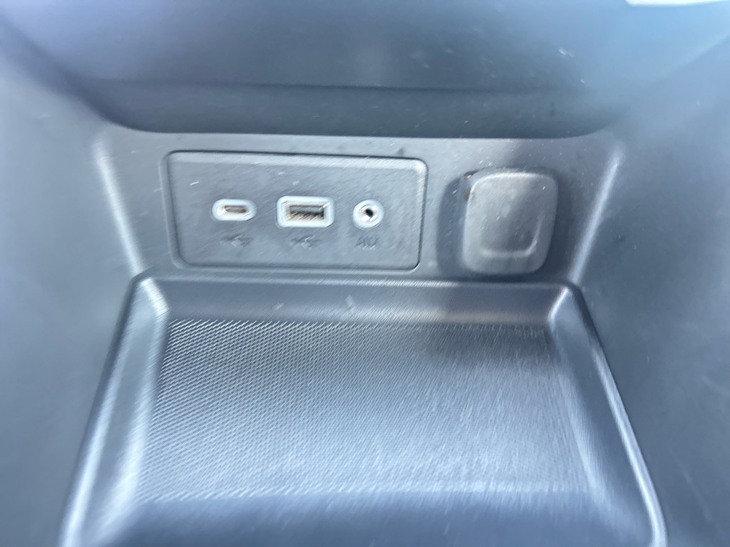 2023 GMC Terrain Image 24
