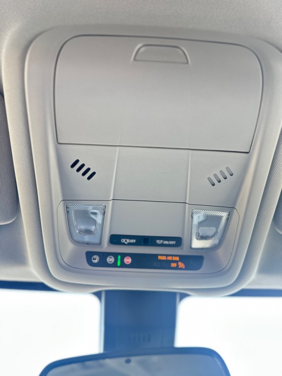 2023 GMC Terrain Image 26