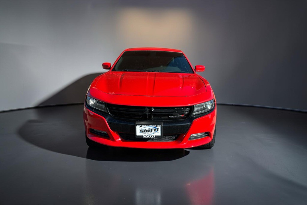 2018 Dodge Charger Image 2