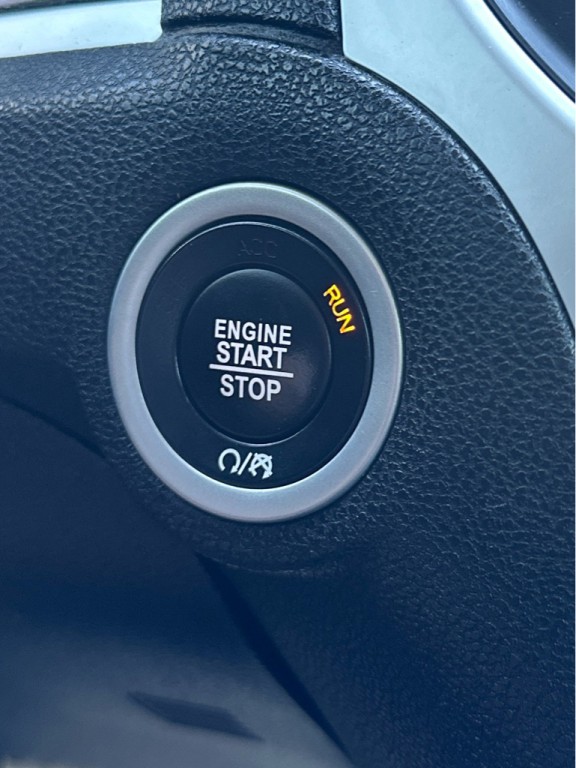 2022 Chrysler 300 Image 27