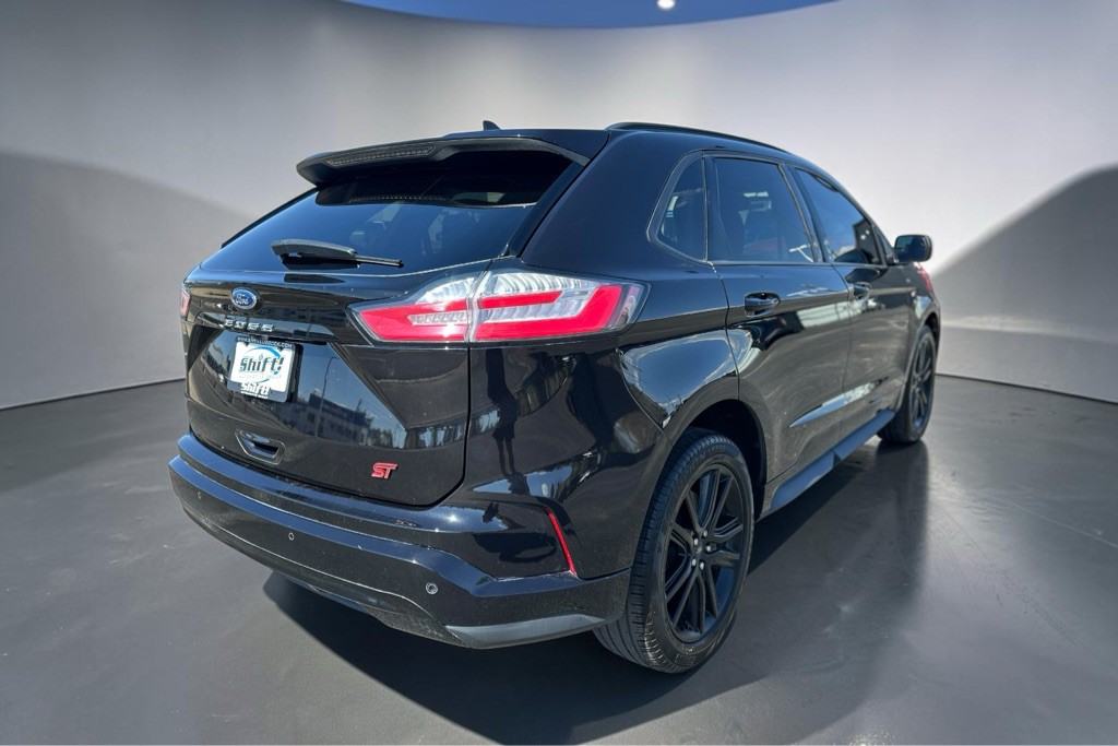 2022 Ford Edge Image 5