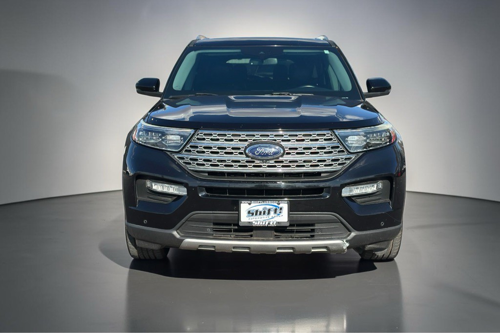 2020 Ford Explorer Image 2