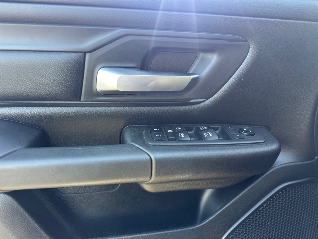 2019 RAM 1500 Image 16