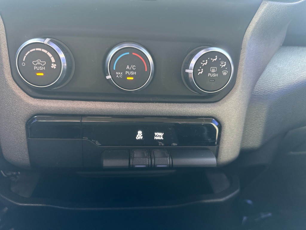 2019 RAM 1500 Image 24