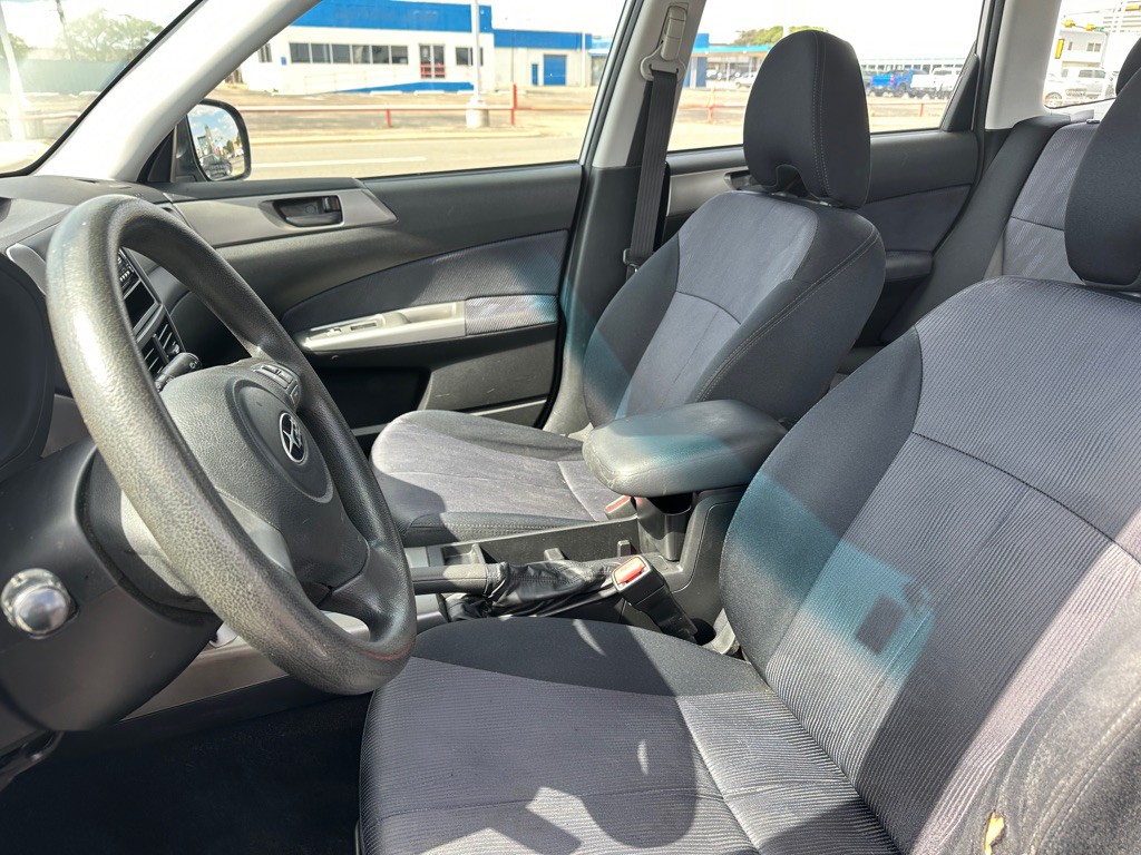 2010 Subaru Forester Image 18