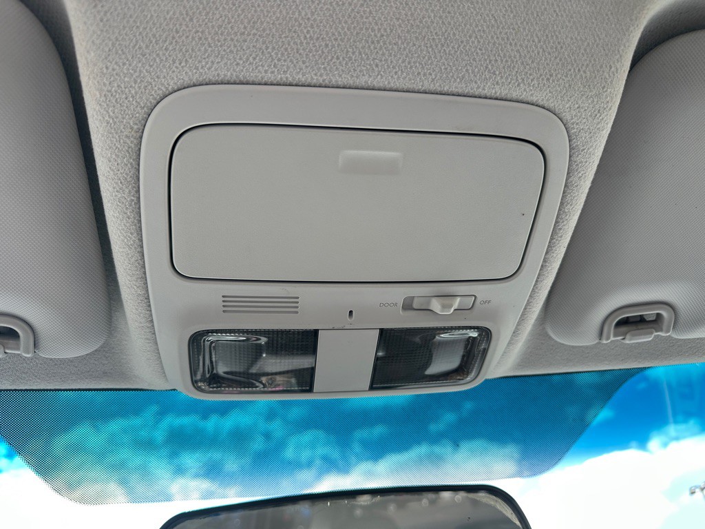 2010 Subaru Forester Image 21