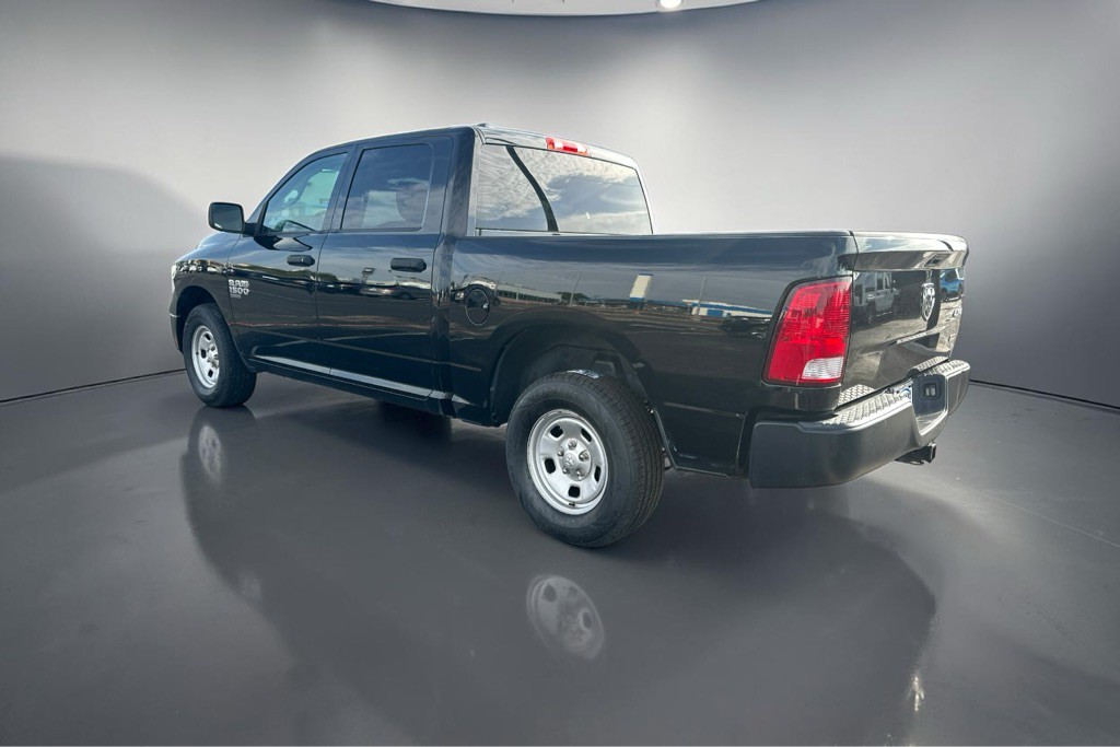 2019 RAM 1500 Image 6