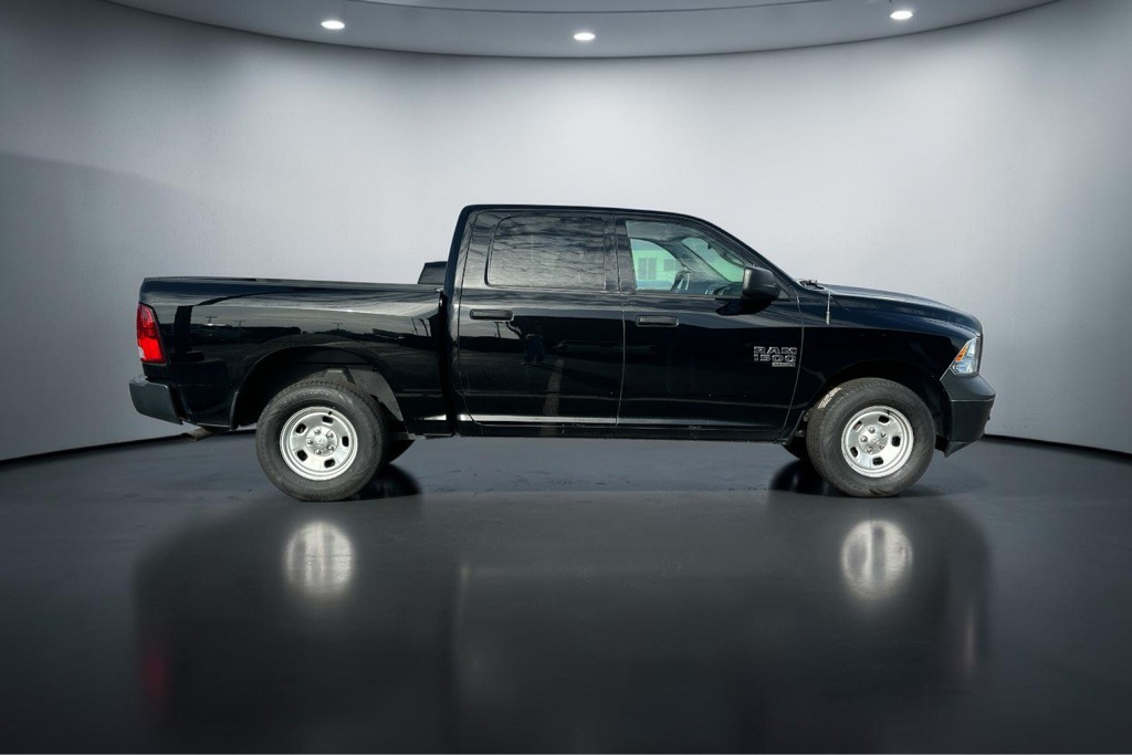 2019 RAM 1500 Image 11