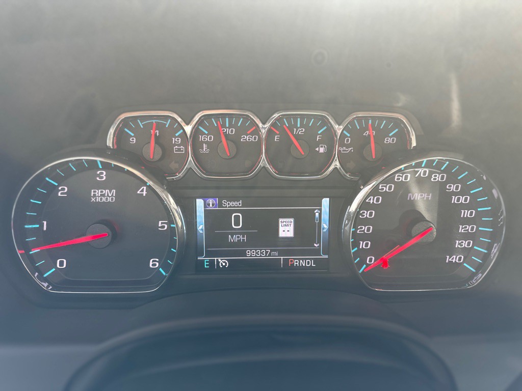 2019 Chevrolet Tahoe Image 21