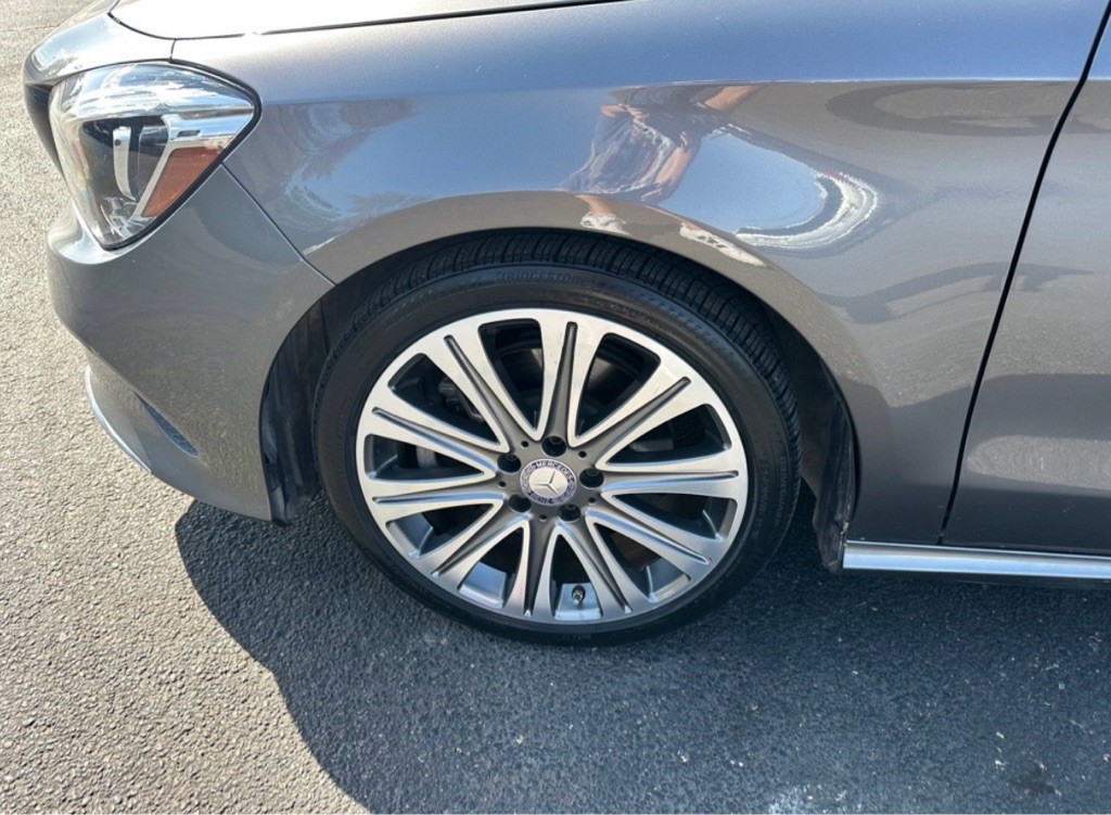 2017 Mercedes-Benz CLA-Class Image 13