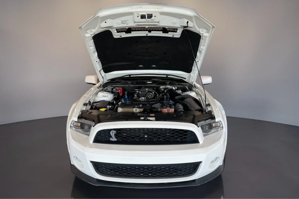 2011 Ford Mustang Image 3