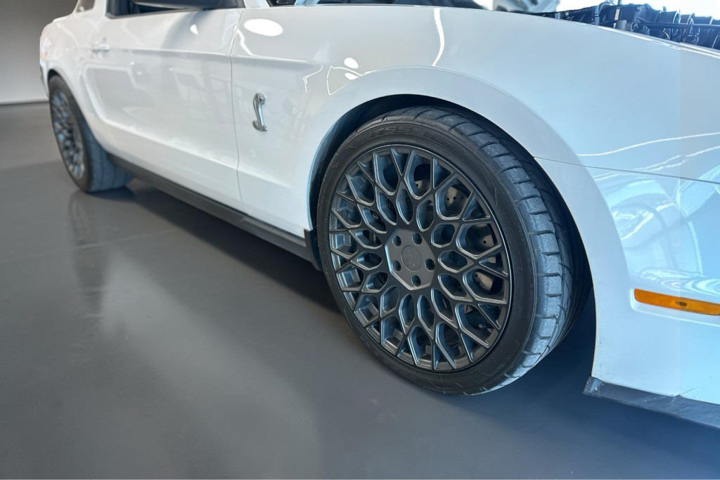 2011 Ford Mustang Image 14