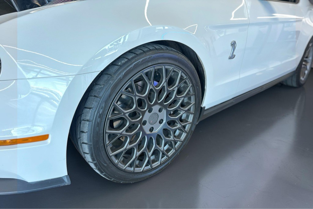2011 Ford Mustang Image 16
