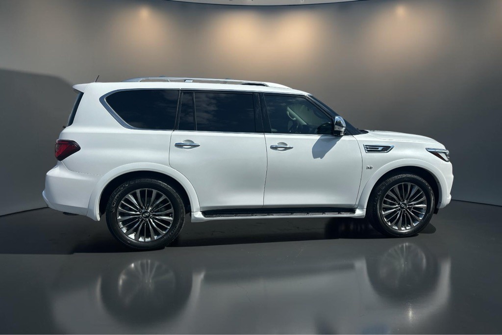2019 INFINITI QX80 Image 11