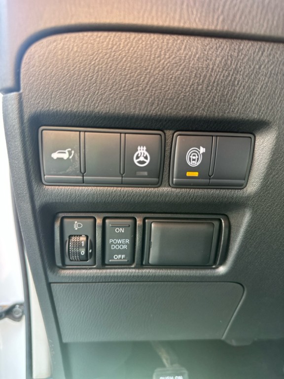 2019 INFINITI QX80 Image 17