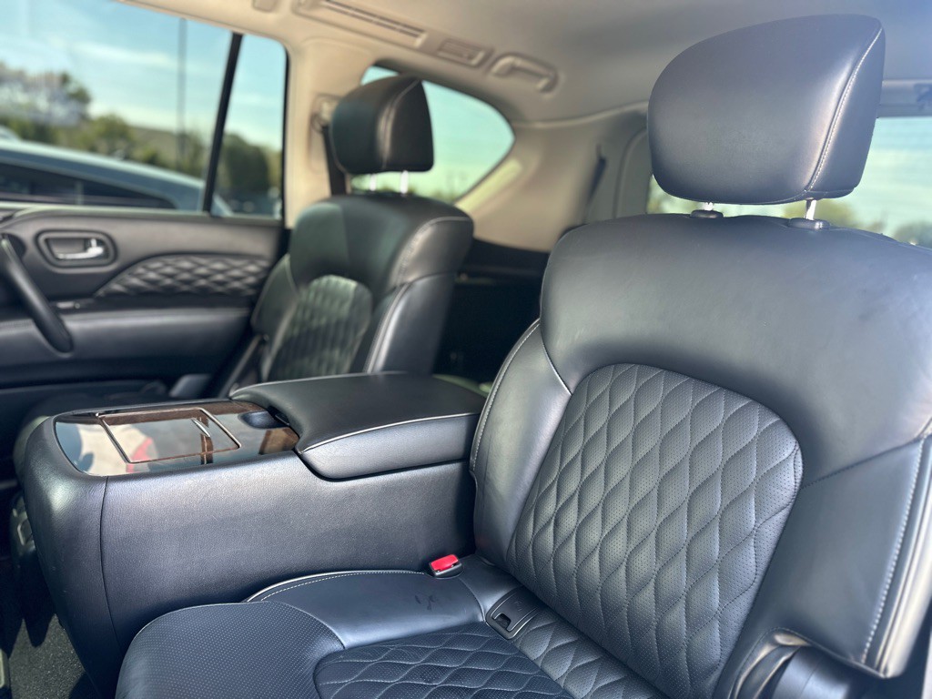 2019 INFINITI QX80 Image 29