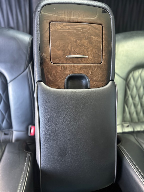 2019 INFINITI QX80 Image 31