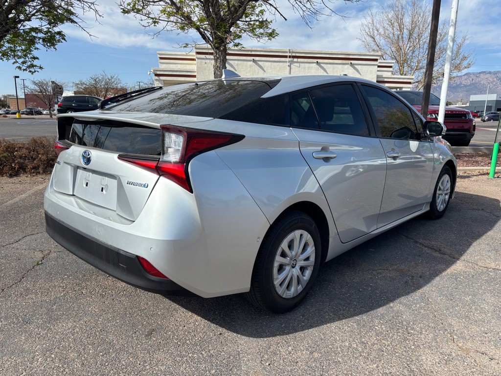 2019 Toyota Prius Image 3
