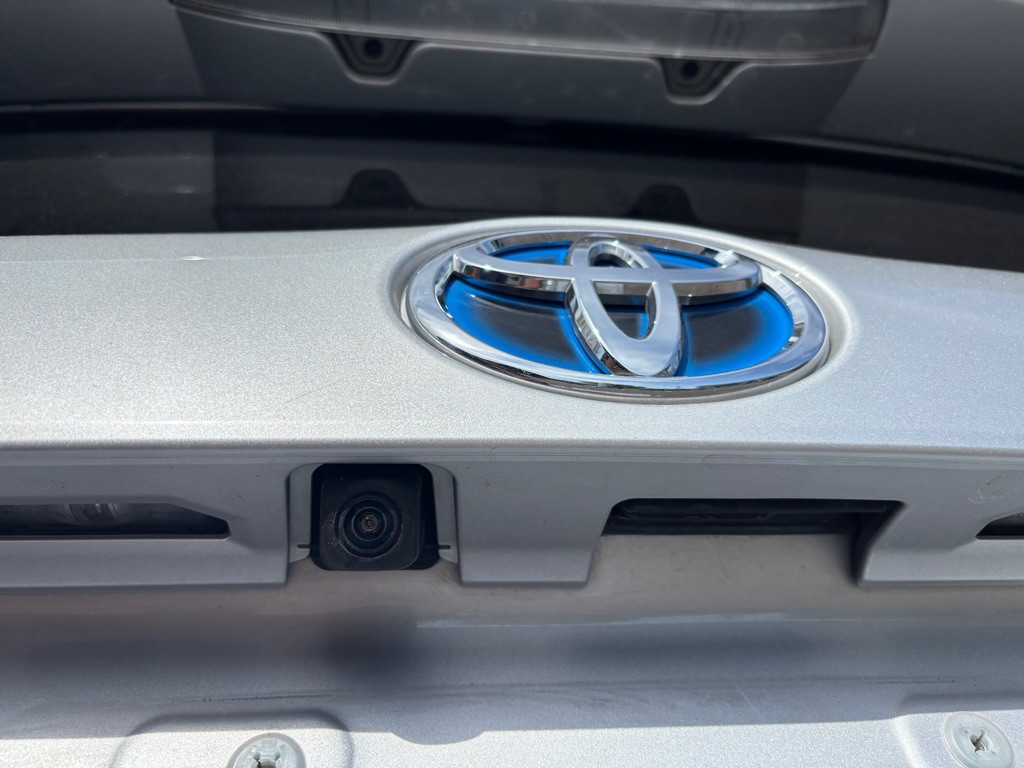 2019 Toyota Prius Image 12