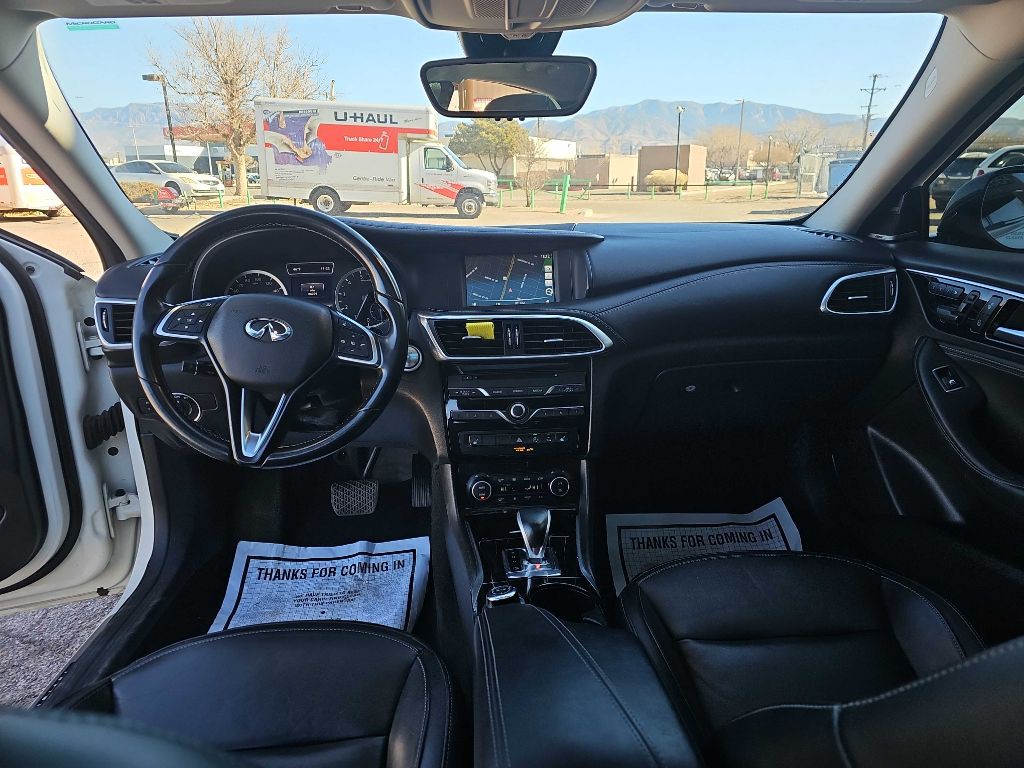 2019 INFINITI QX30 Image 7