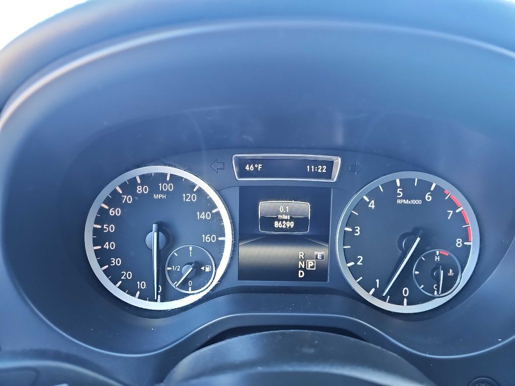 2019 INFINITI QX30 Image 8