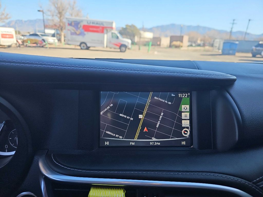 2019 INFINITI QX30 Image 10