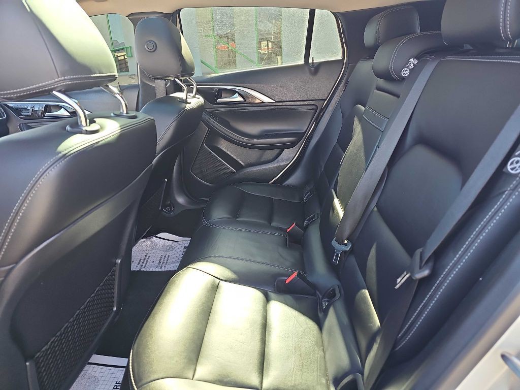 2019 INFINITI QX30 Image 13