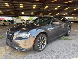 Image for 2018 Chrysler 300 S ID: 6393440