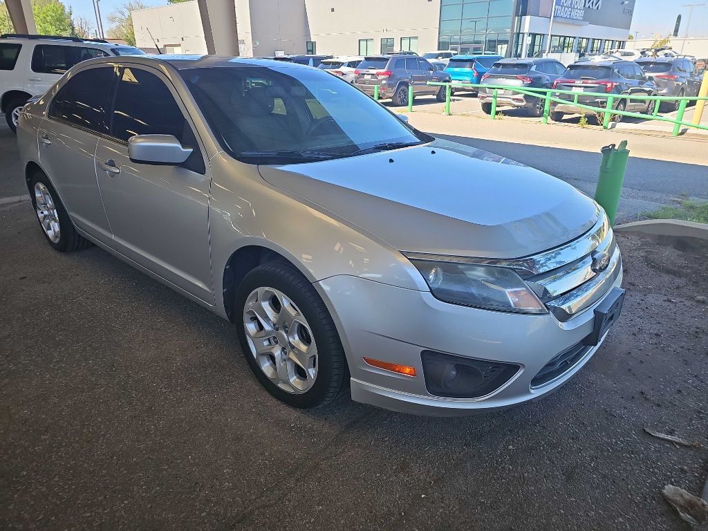 2011 Ford Fusion Image 2
