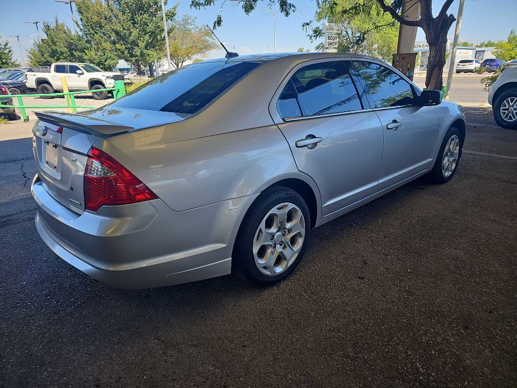 2011 Ford Fusion Image 11