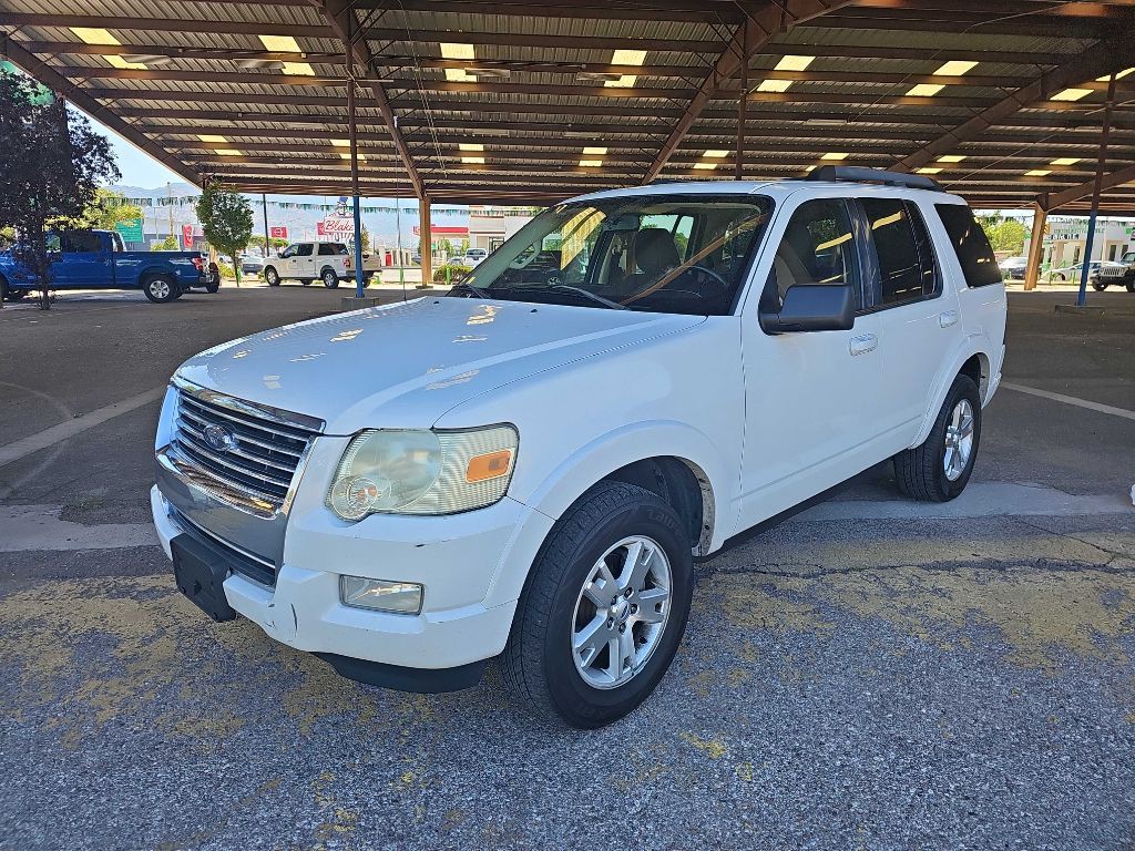 2010 Ford Explorer Image 1
