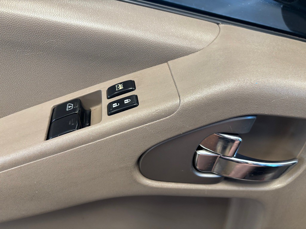 2014 Nissan Frontier Image 12
